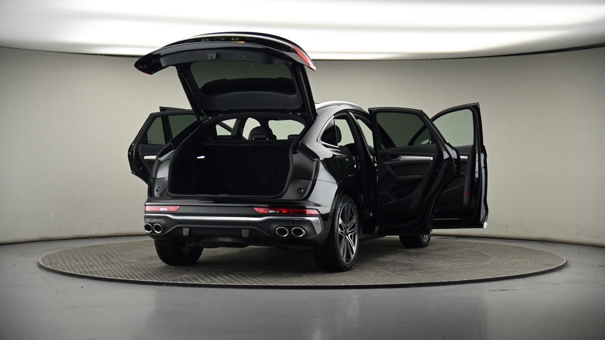 More views of Audi SQ5