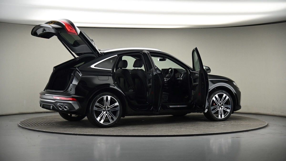 More views of Audi SQ5
