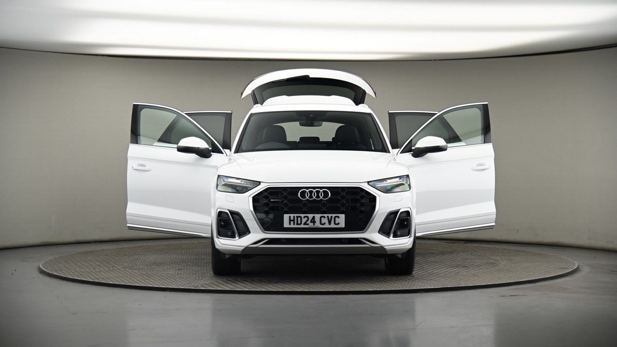 More views of Audi Q5