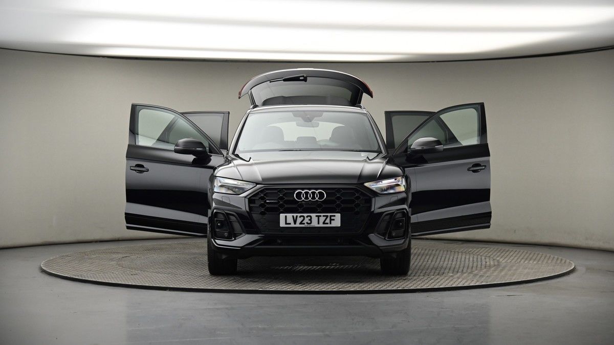 More views of Audi Q5