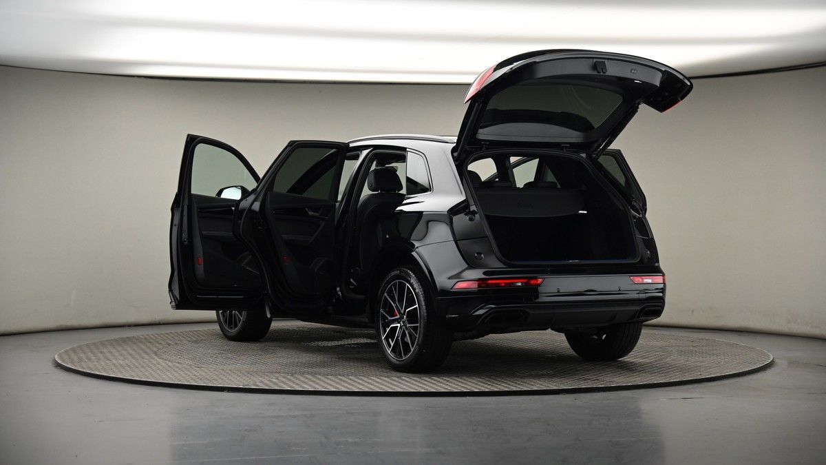 Audi Q5 Image 7