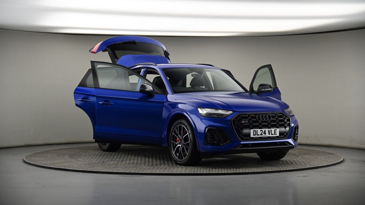 More views of Audi SQ5