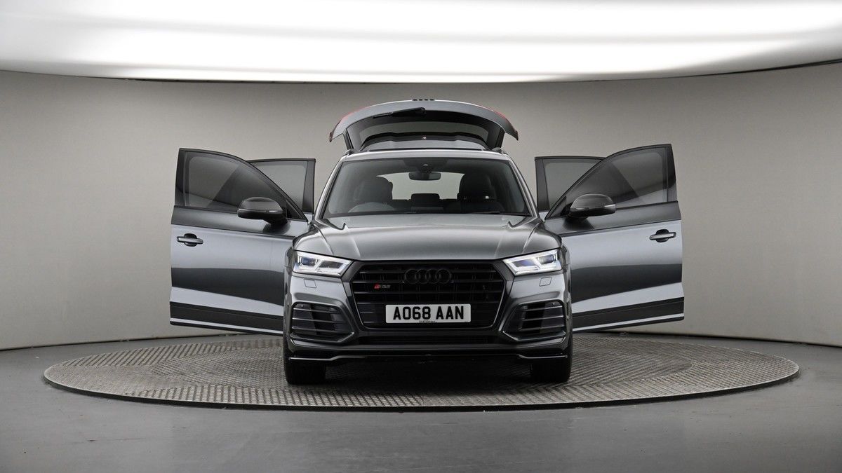 More views of Audi SQ5