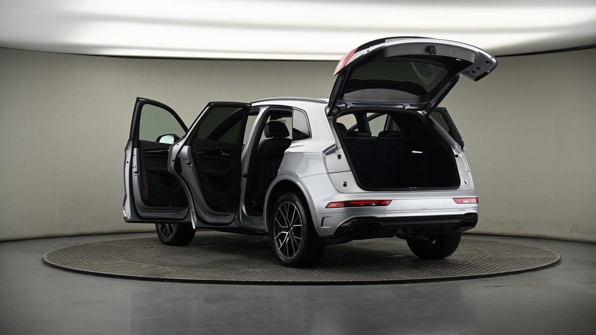 Audi Q5 Image 8