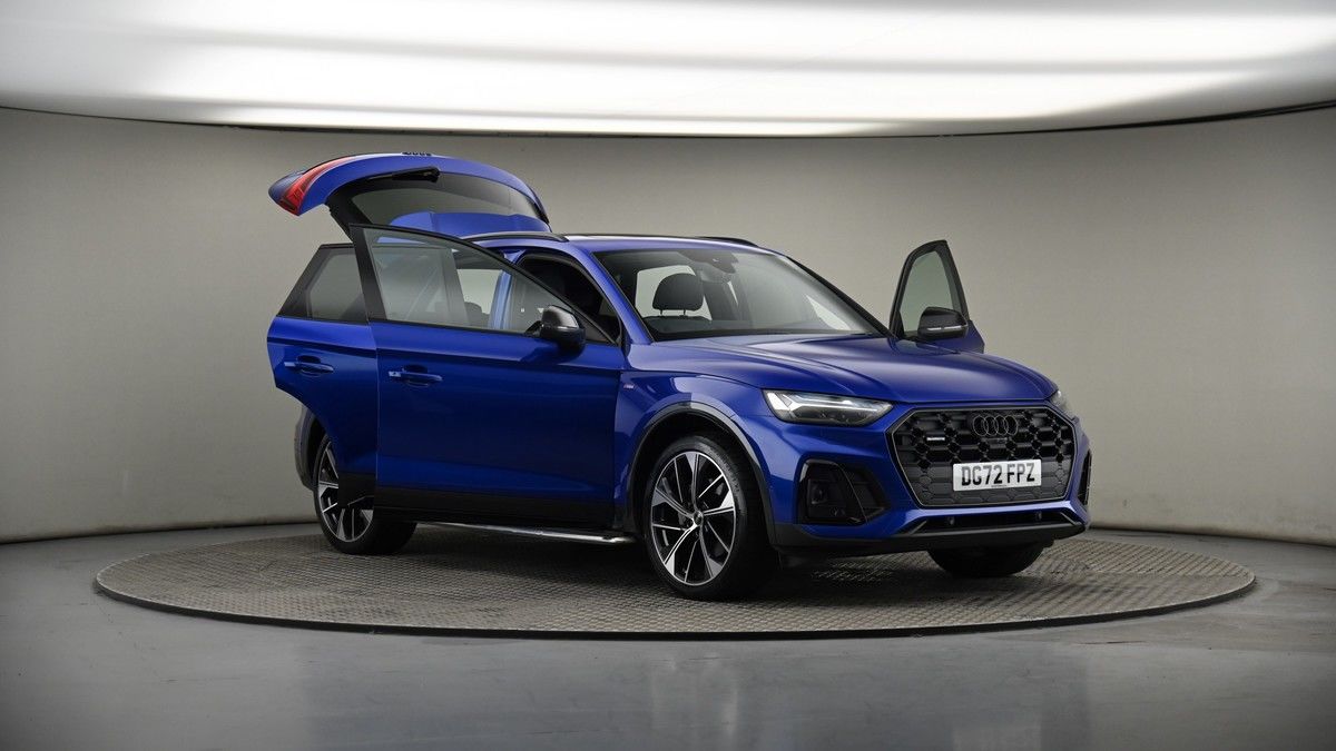 More views of Audi Q5