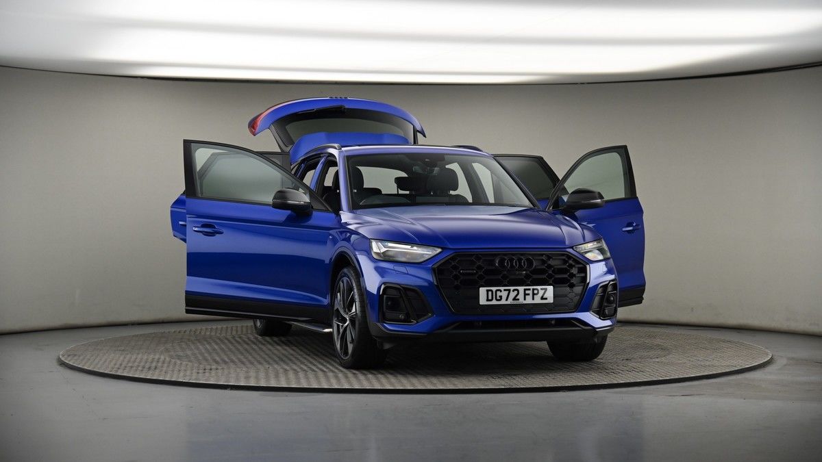 More views of Audi Q5
