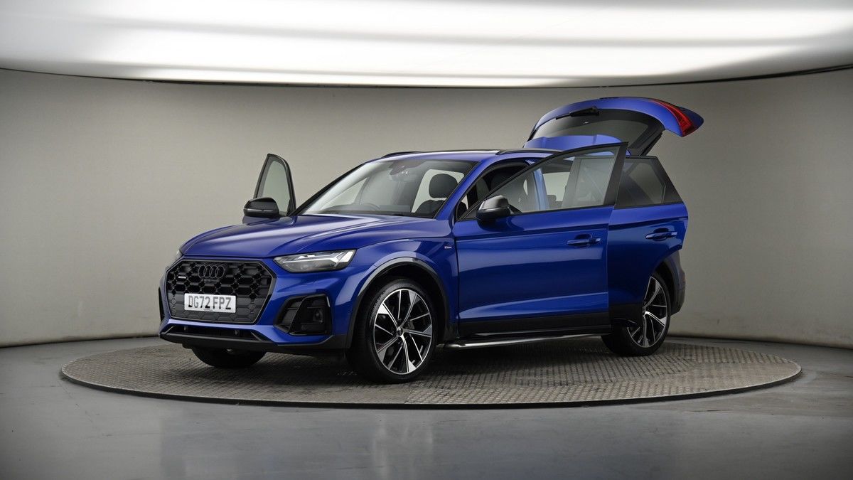 More views of Audi Q5