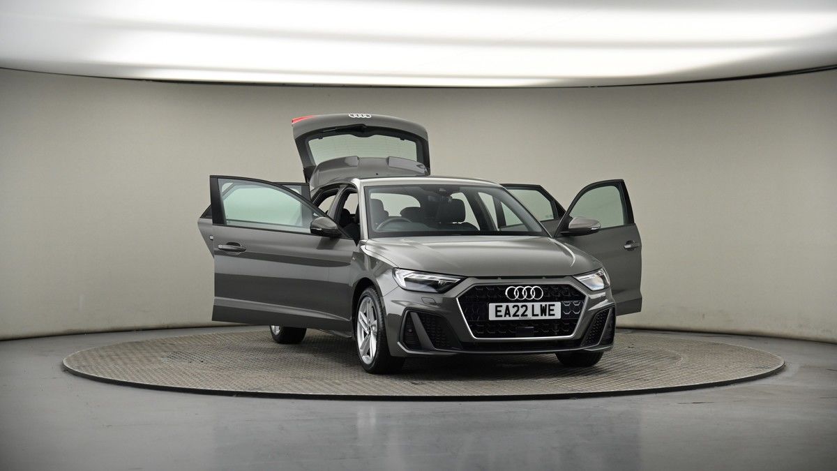 More views of Audi A1