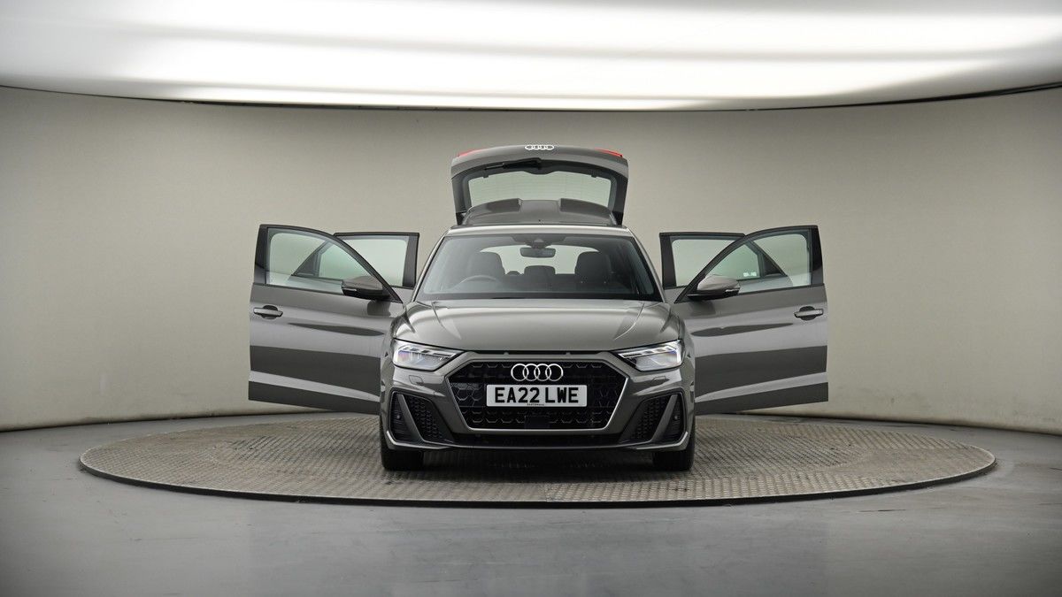 More views of Audi A1