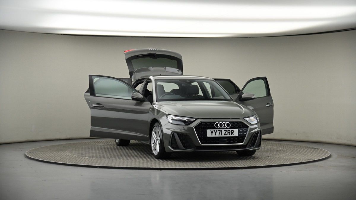 More views of Audi A1