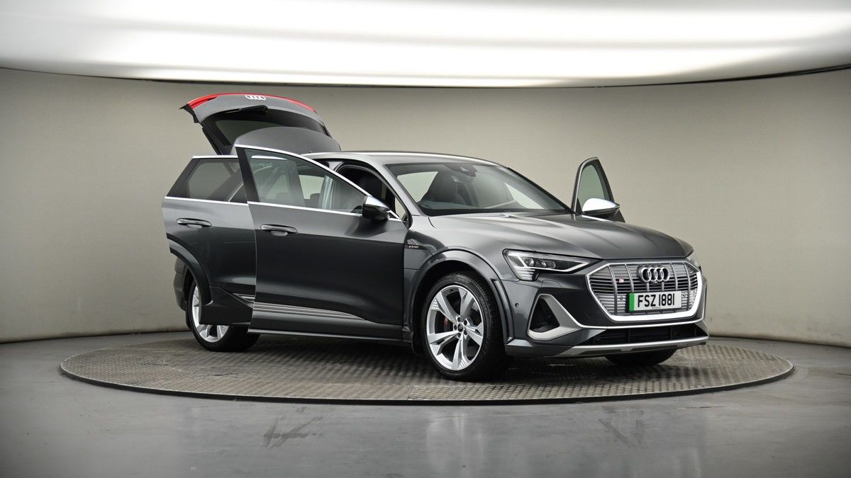 More views of Audi e-tron S