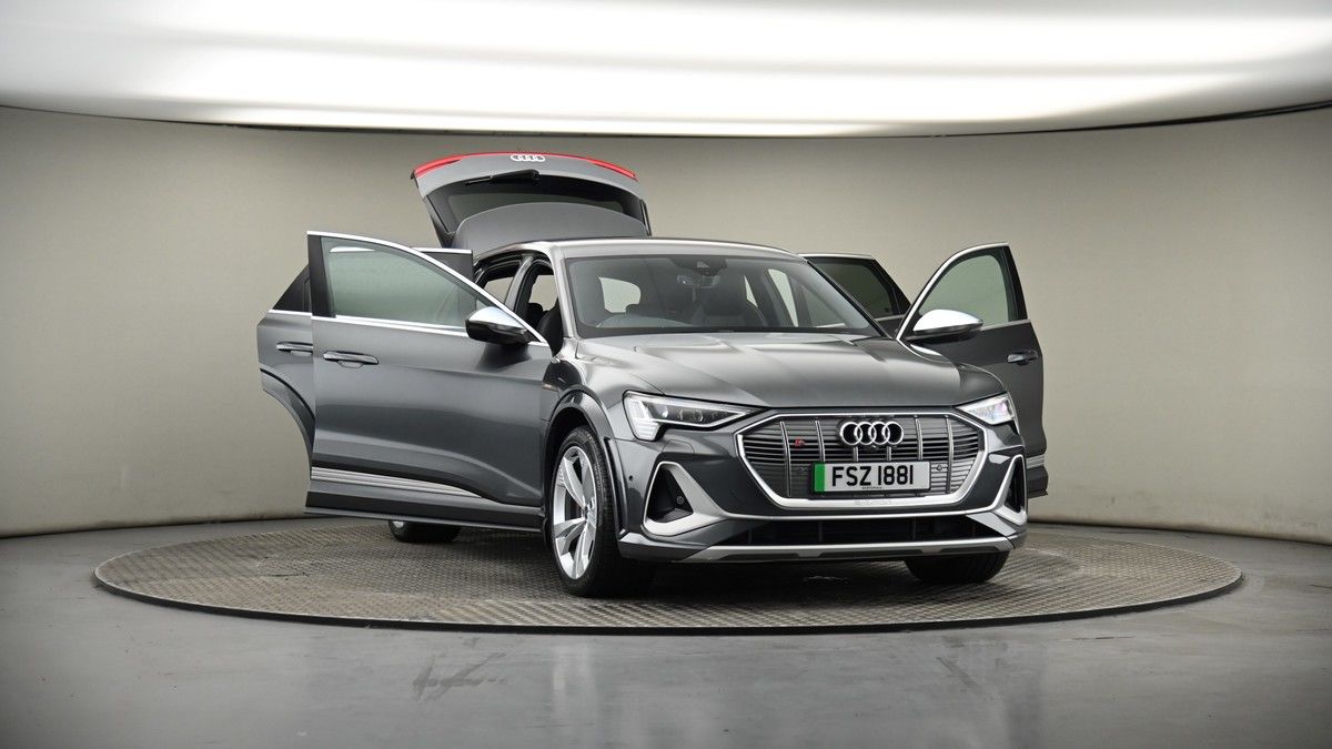 More views of Audi e-tron S