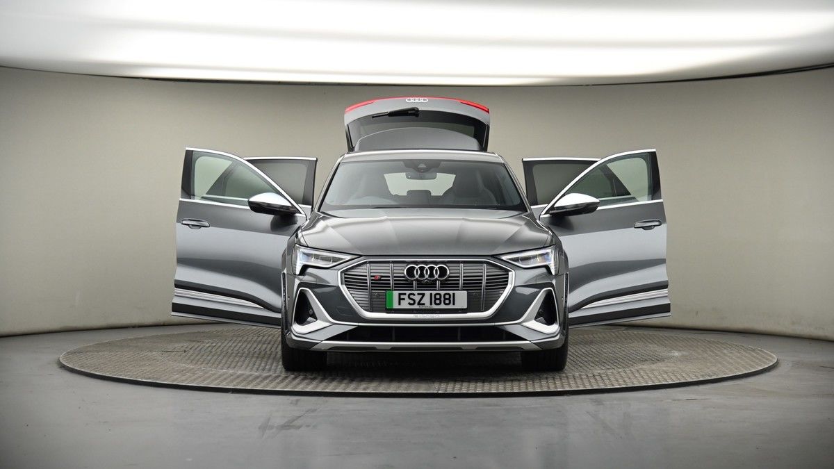 More views of Audi e-tron S