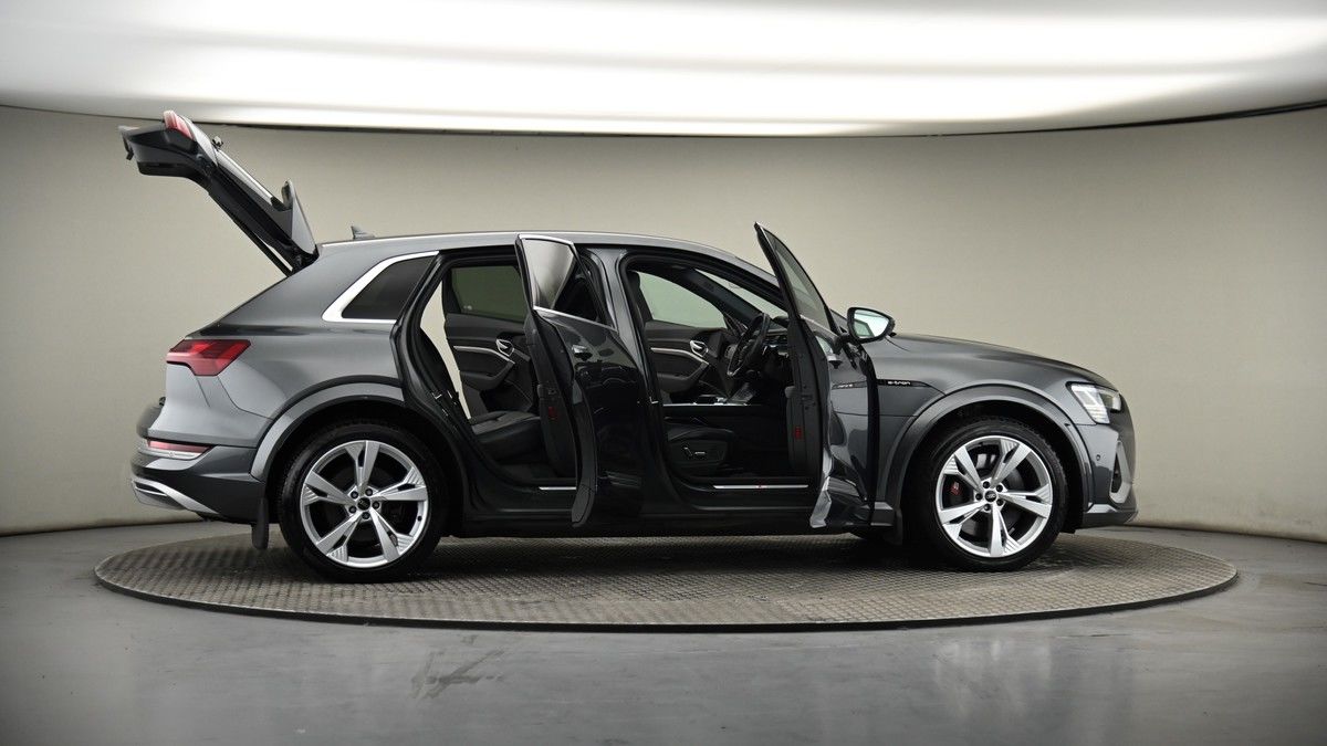 More views of Audi e-tron S