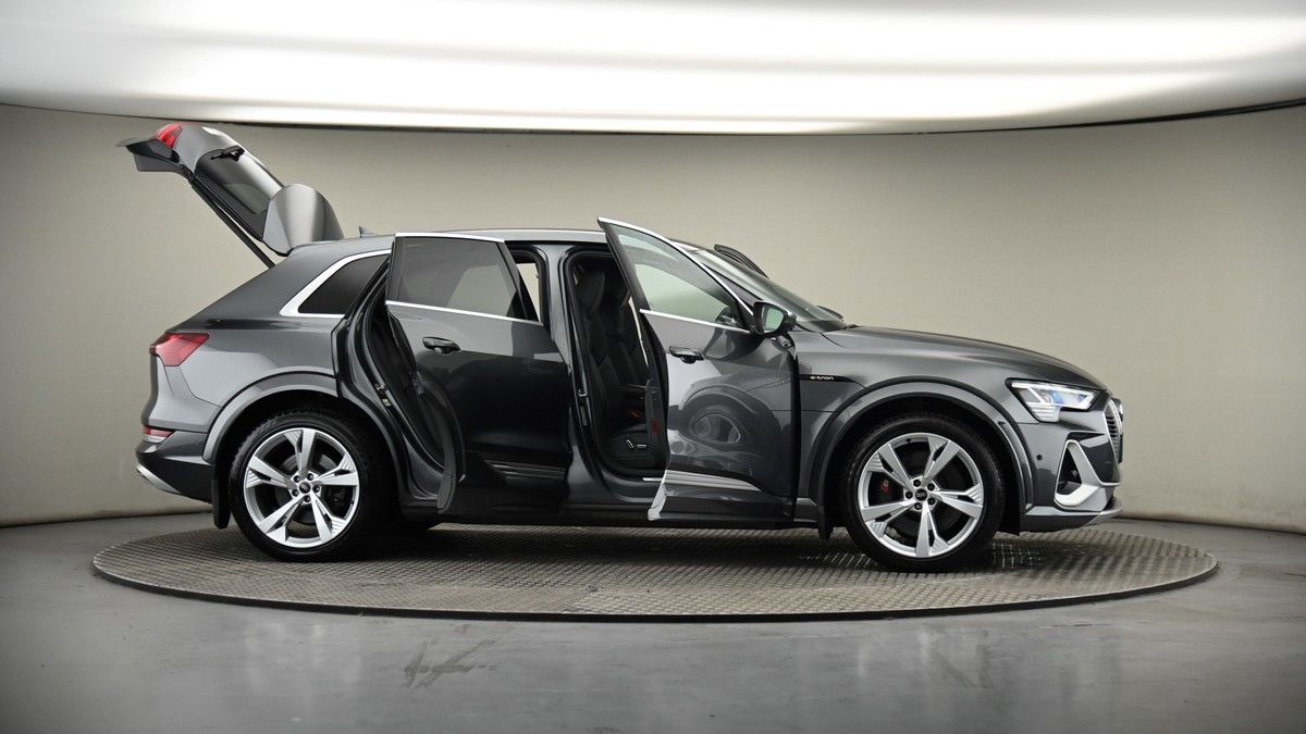 More views of Audi e-tron S