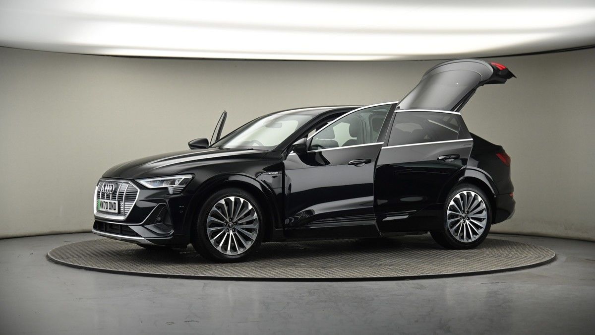 More views of Audi e-tron