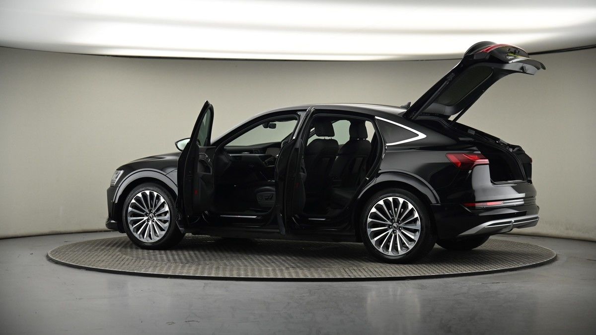 More views of Audi e-tron