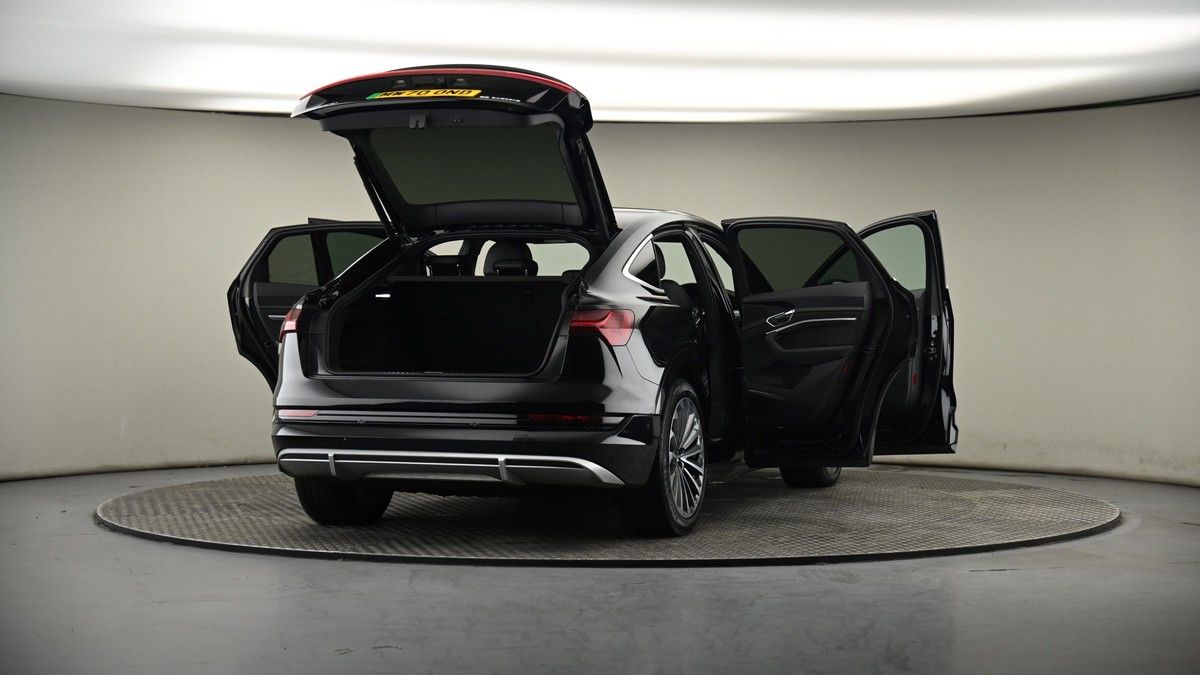 More views of Audi e-tron