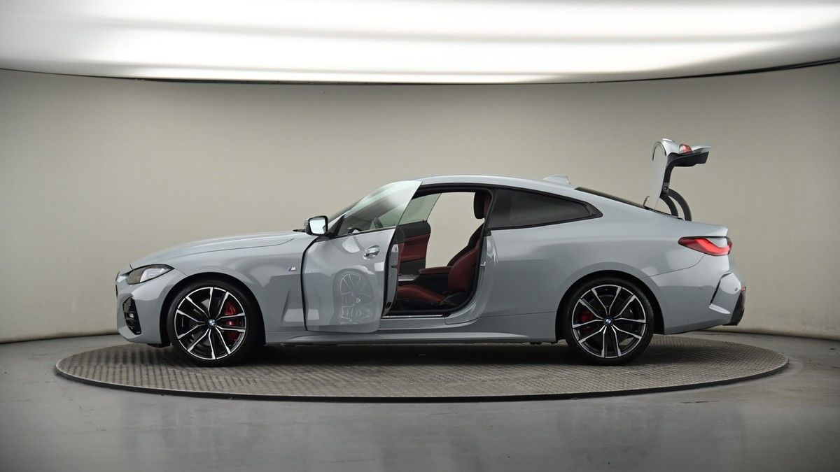 More views of BMW 4 Series