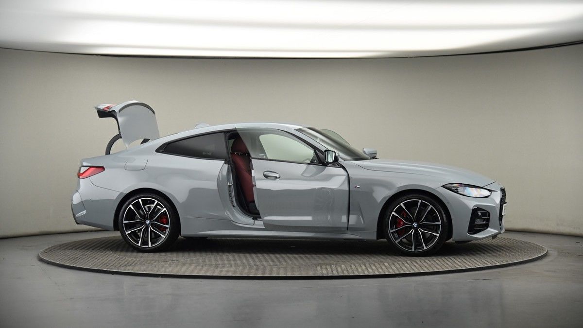 More views of BMW 4 Series