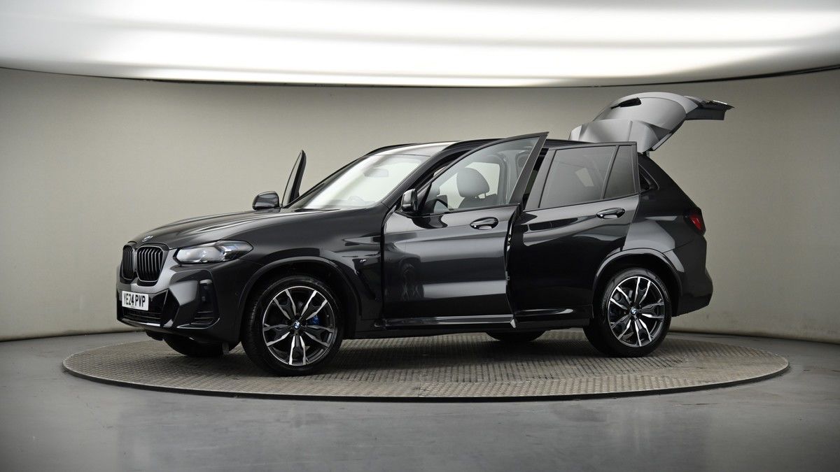 More views of BMW X3