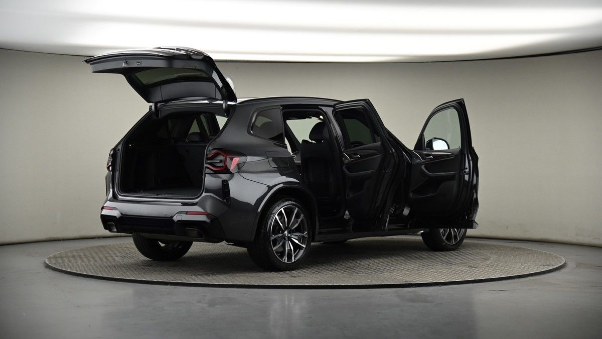 More views of BMW X3