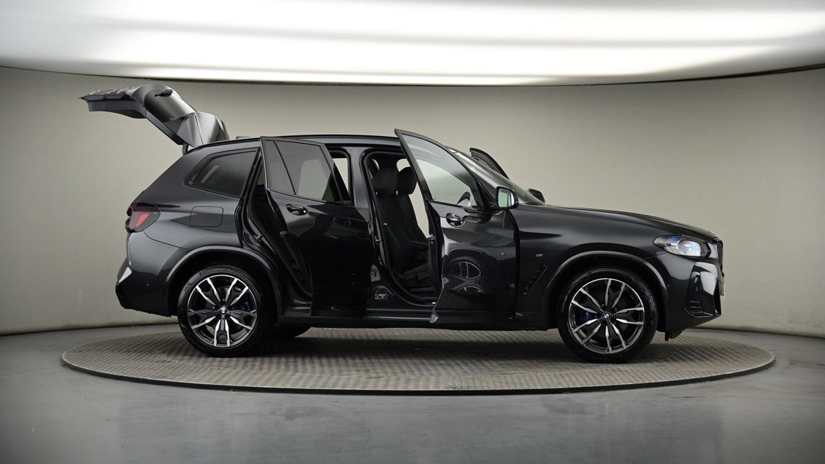 More views of BMW X3