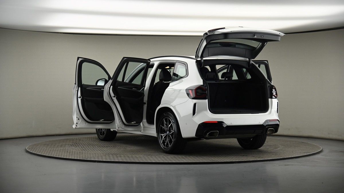 BMW X3 Image 8
