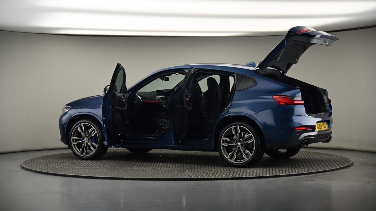 More views of BMW X4