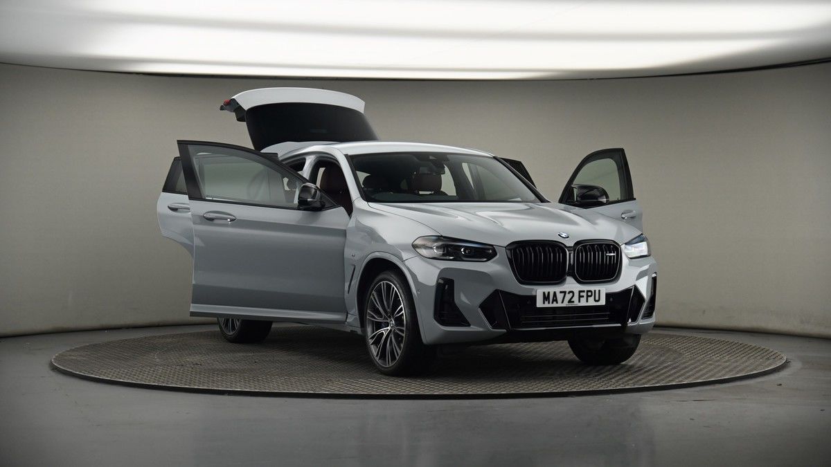 More views of BMW X4