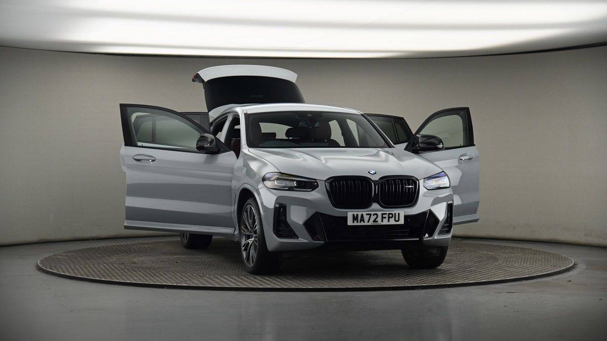 More views of BMW X4