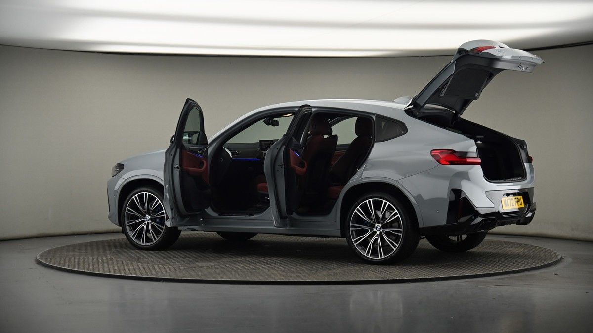 More views of BMW X4
