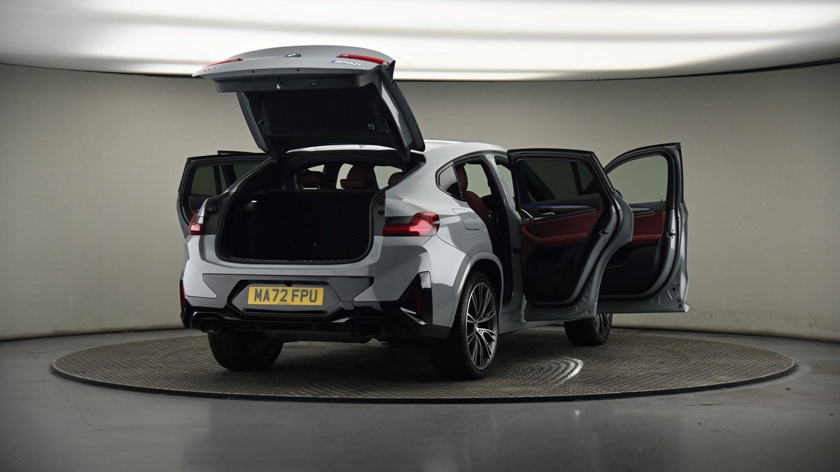 More views of BMW X4