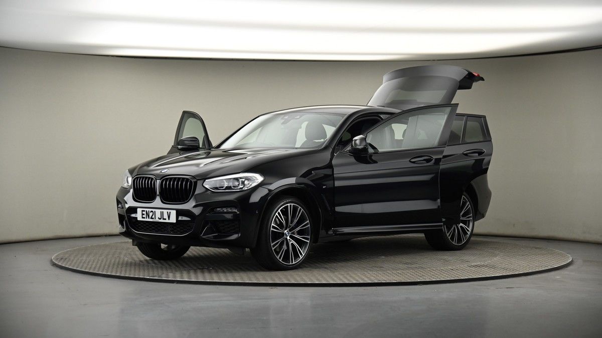 More views of BMW X4