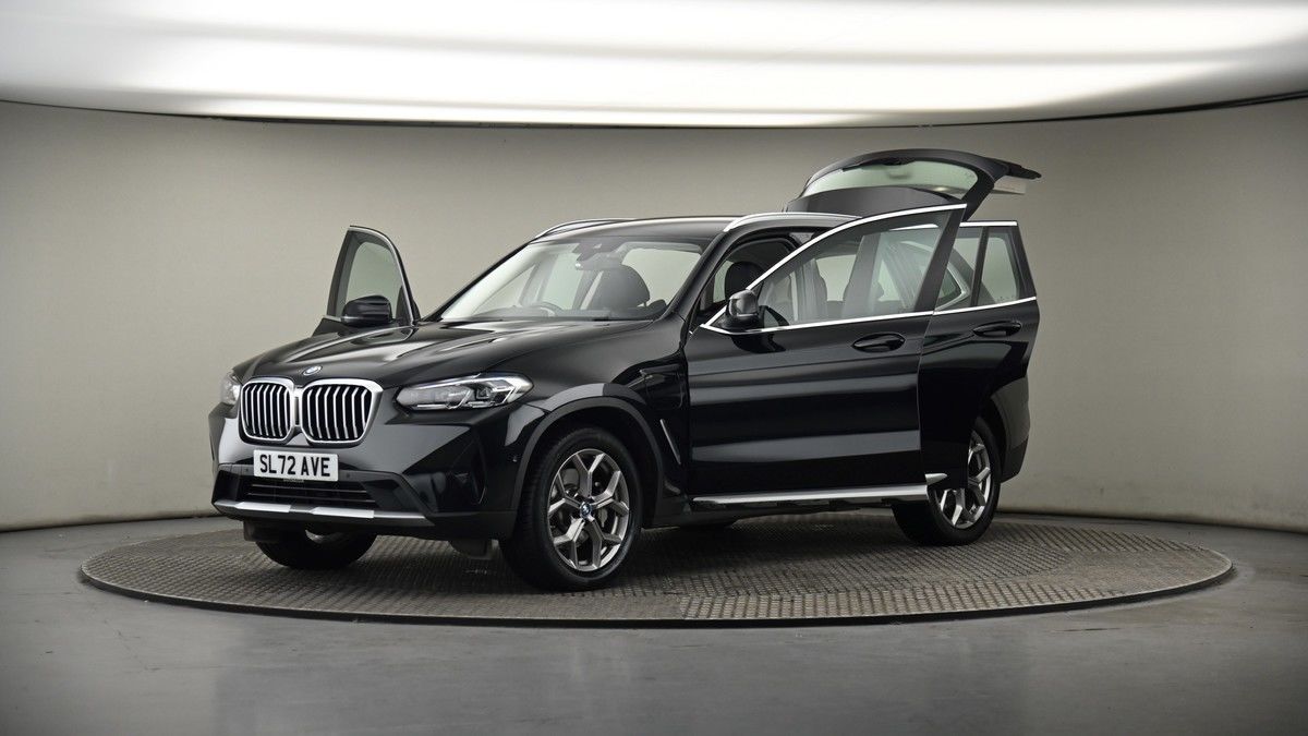 More views of BMW X3