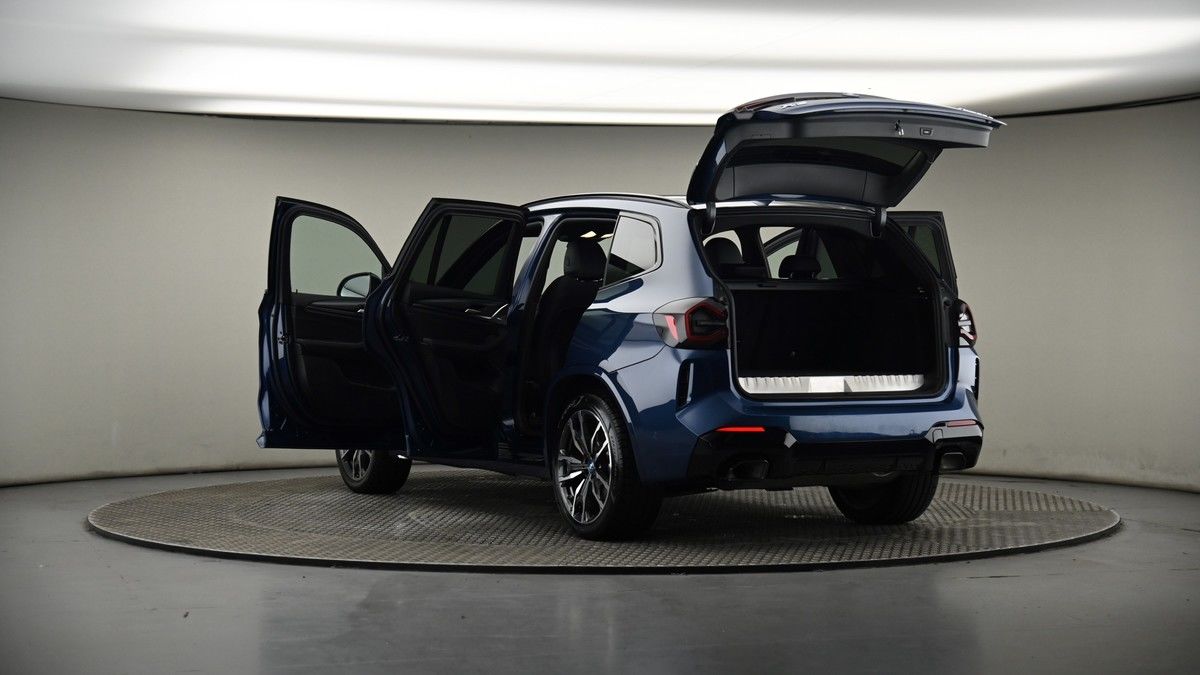 BMW X3 Image 8