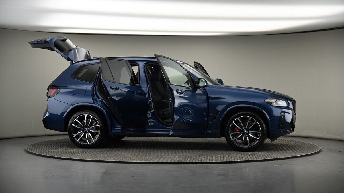 More views of BMW X3