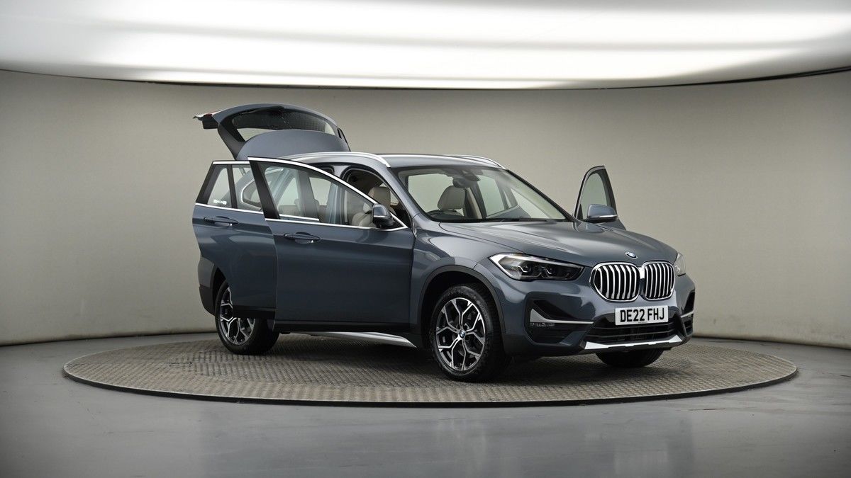More views of BMW X1