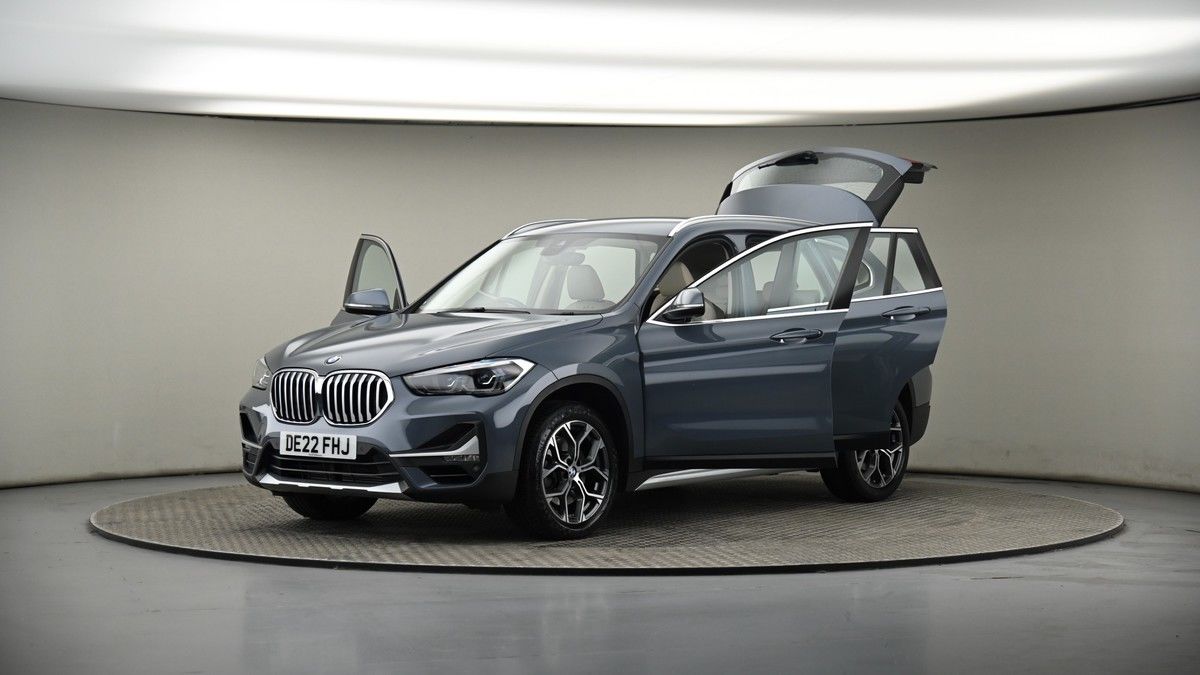 More views of BMW X1