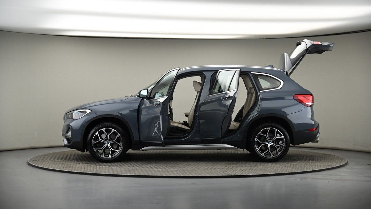 More views of BMW X1