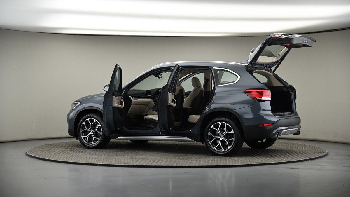 More views of BMW X1