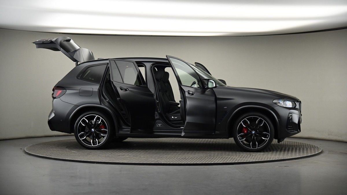 More views of BMW X3