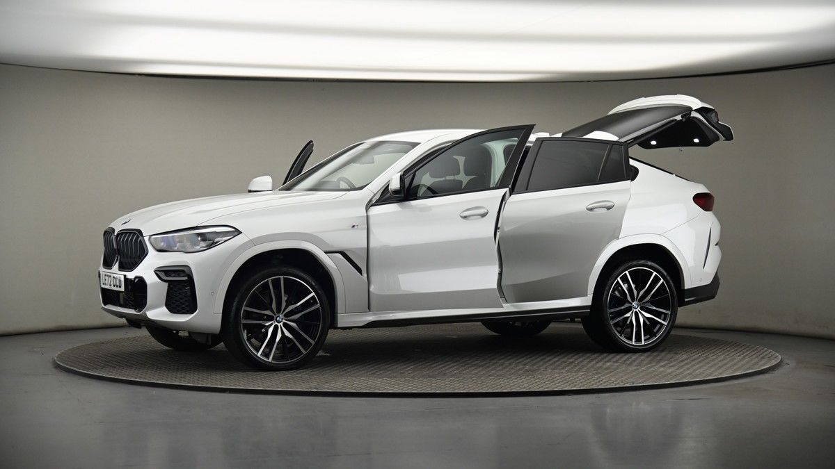 More views of BMW X6