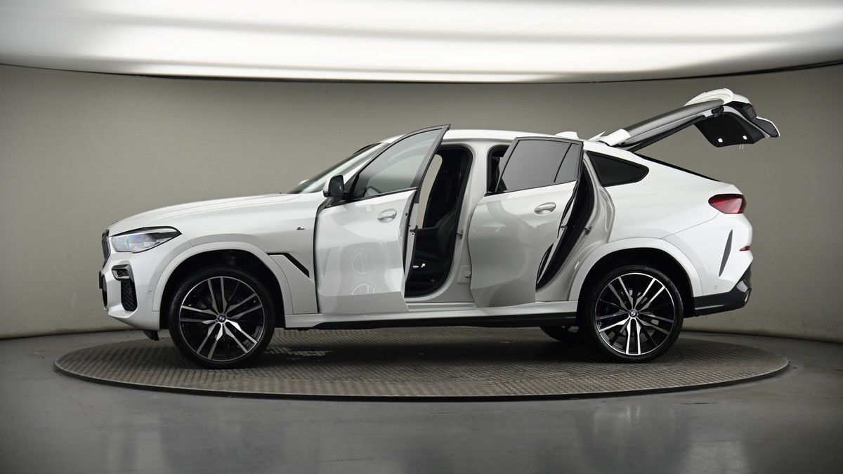 More views of BMW X6