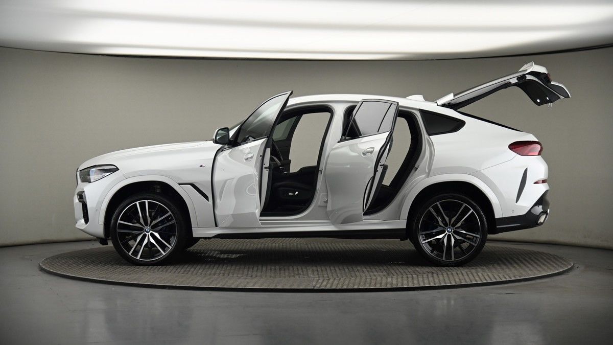 More views of BMW X6