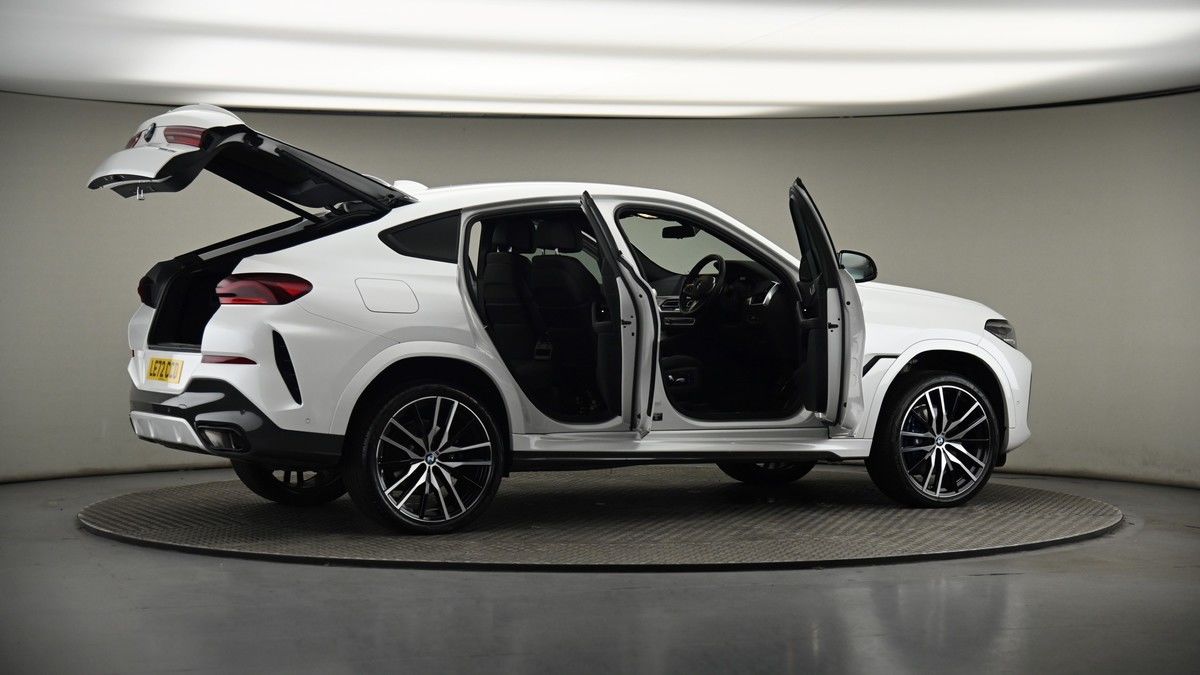 More views of BMW X6