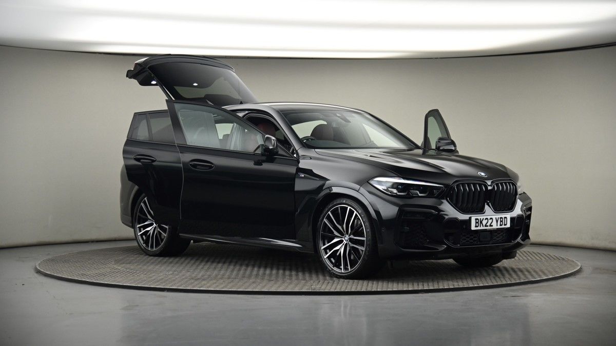 More views of BMW X6