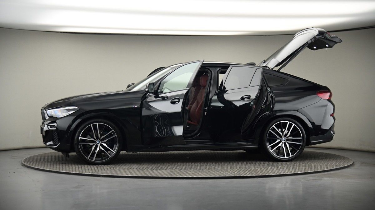More views of BMW X6