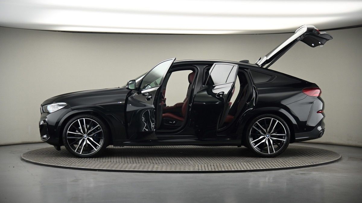 More views of BMW X6