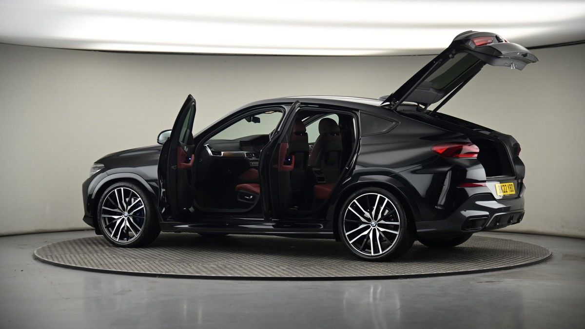 More views of BMW X6